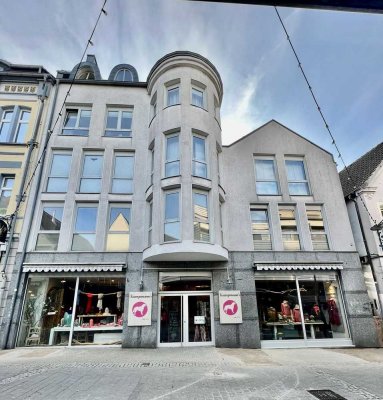 Schöne 2 Zimmer-Wohnung mit Balkon in Innenstadtlage