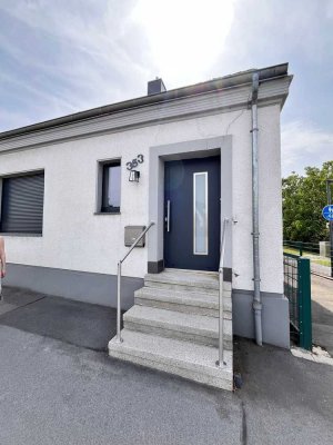 � Charmantes kernsaniertes Haus mit Stellplatz zu vermieten