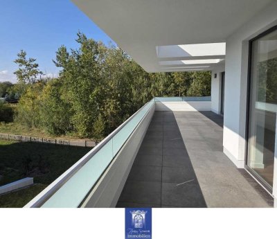 Dachtraum mit großer Terrasse, 2 Bädern, exklusiver Ausstattung, Lift! Erstbezug!