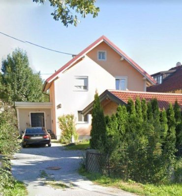 MOOSSTRASSE - Einfamilienhaus mit Potential