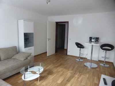 ruhige 2 Raum Wohnung, vollmöbliert