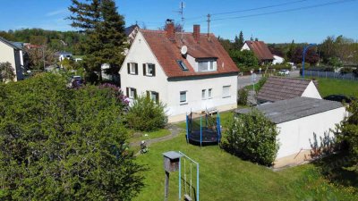 Sanierungsbed. Einfamilienhaus - oder Grundstück mit Altbestand  -  Sie entscheiden!