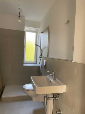 Modernisierte 2 Zimmer Wohnung