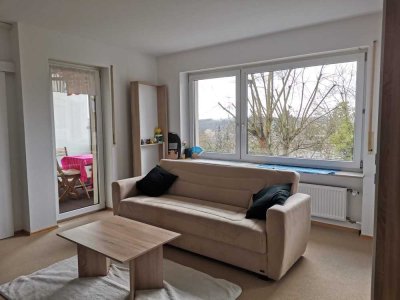 Geschmackvolle, renovierte 1,5-Zimmer-Wohnung mit Balkon und EBK in Würzburg zur Kapitalanlage