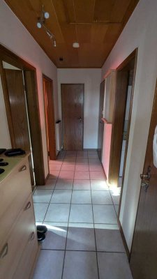 Dachgeschoss-Wohnung in ruhiger Lage