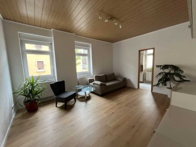 Möblierte 3 Zimmer-Whg mit Balkon in Gründerzeithaus