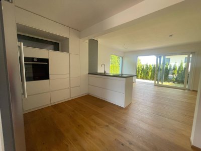 Moderne, neue Doppelhaushälfte in Palting – Ihr neues Zuhause wartet!