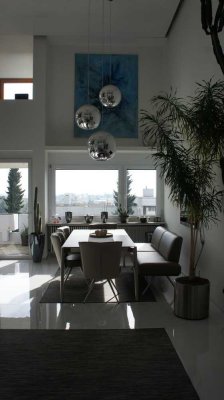 EXKLUSIVE Penthouse-Wohnung 200m² Panorama-Aussicht 4 Bäder Überdachte MEGA-Terrasse Balkon EBK