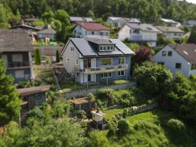 Ihr neues Zuhause in Emmingen – Großzügig, modern und mit atemberaubendem Balkonblick