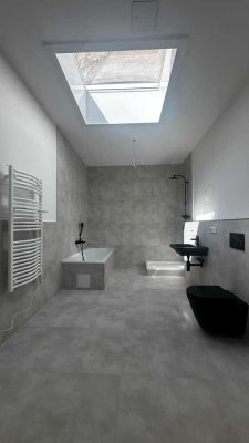 Kernsaniertes Maisonette-Juwel mit 3 Zimmern & privatem Eingang