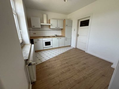 St. Lorenz-Süd -renovierte lichtdurchflutete 2-Zimmer Wohnung mit großzügigen Badezimmer!
