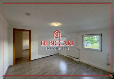 Sanierte 2-Zimmer-Wohnung mit Außenstellplatz