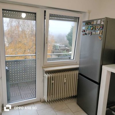 Renovierte 2,5-Zimmer-Wohnung im 3. OG mit Balkon in Wörth am Rhein