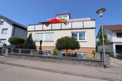 Eigentumswohnung 4+2 Zimmer mit Gartenanteil Eutingen