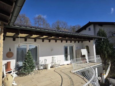 Exklusive Lage in Alfeld: Einfamilien- oder Mehrfamilienhaus mit Panoramablick