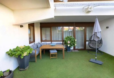 Hochwertig modernisierte Gartenwohnung mit Terrasse & TG-Stellplatz
