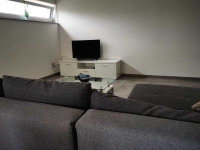 Geschmackvolle, neuwertige 3-Raum-EG-Wohnung mit EBK in Friedrichshafen