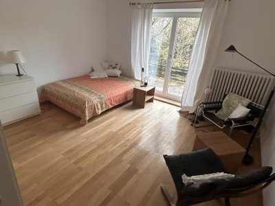 Sehr schönes WG-Zimmer in EFH mit Balkon und Garten