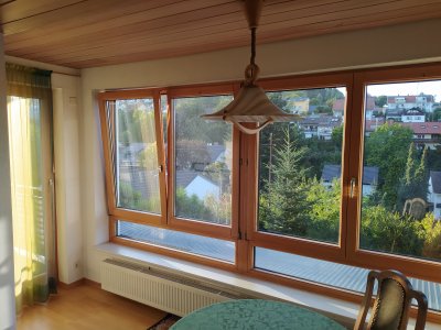 KA-Grünwettersbach; EG 3,5 Zi; 94 qm; herrliche Lage