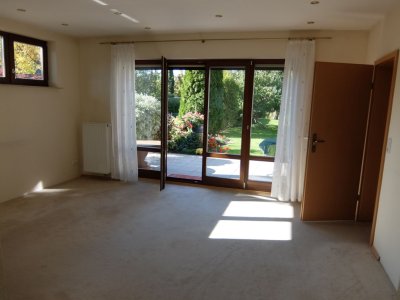 2-Zimmer-Wohnung mit Terrasse in Zeesen, 500m zu See und Schule