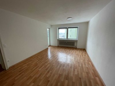 Gemütliche 2-ZImmer-Wohnung mit Balkon!