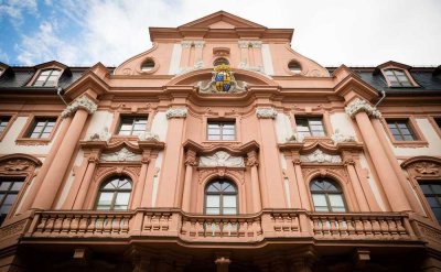 Luxuriöse Denkmalwohnung mit Terrasse im Dalberger Hof
