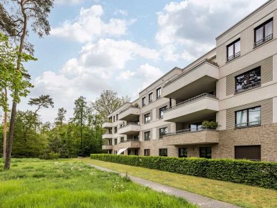 Geschmackvolle Neubauwohnung mit Südwest-Terrasse, Garten & optionalem Stellplatz in Dahlem