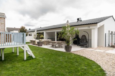 Exklusives, luxuriöses und offen gestaltetes Wohnen mit großem Garten