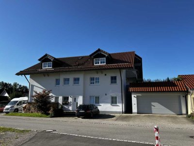 Großzügige Erdgeschoss-Wohnung mit Terrasse in ruhiger Lage von Waltenhofen (Rauns)