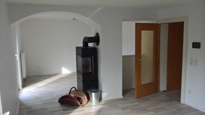 Einfamilienhaus in Kaiserslautern mit großem Garten und Terrasse / frei ab 01.10.2026
