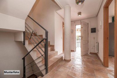 Einfamilienhaus mit Doppelgarage