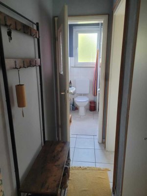 Möblierte Wohnung mit EBK+Garage+Balkon
