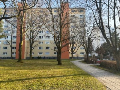 Charmante Etagenwohnung mit Süd-Balkon und TG-Stellplatz – München Hasenbergl