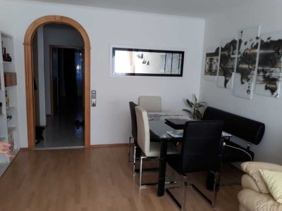 Helle 2 ZKB mit Loggia und Tiefgarage - In Uni nähe