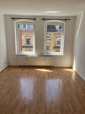 Helle Wohnung in bester Lage bei den Holtenauer Arkaden