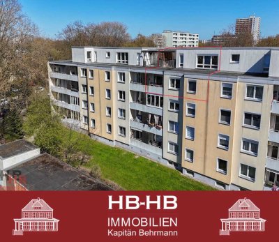 Sehr gepflegte 4-Zimmer-Maisonette-Wohnung mit Penthouse-Charakter und Garage