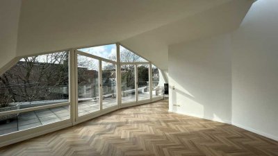 Sehr schönes und helles Penthouse in Hamburg-Winterhude mit zwei Dachterrassen