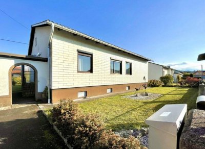 Bungalow mit großem Garten und Ausbaupotenzial in Neuzeug