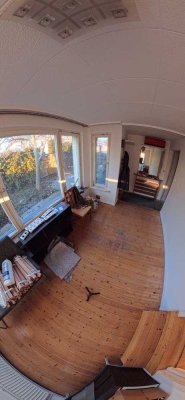 Haus mit Garten und Garage in Berlin Wittenau