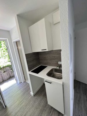 Frisch renoviertes 1 Zimmer Appartement mit Terasse im Herzen Aachens, ideal für Studenten