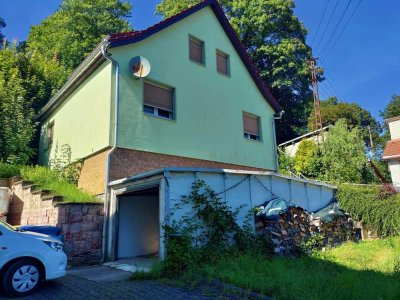 Schmuckes Haus in bester Lage von Schönbrunn/Thüringer Wald