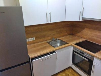 Sonniger 2 ZIMMER-NEUBAU + extra Küche möbliert + Bad mit Dusche + extra WC + Lift + nähe Neue TU!