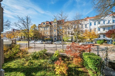 Renovierungsbedürftige Altbauwohnung in Bestlage von Ober St. Veit