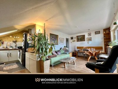 ** Moderne 2-Zi.-DG-Whg. mit EBK und großem sonnigen Balkon**
