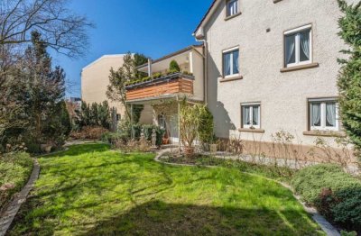 Zentrumsnahe Wohnung in Weingarten mit EBK, Stellplatz, Garten