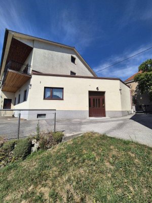 Großzügige 3-Zimmer Wohnung mit Gartennutzung - Perfekt für eine Familie!