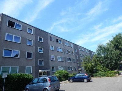 Renovierte 3-Zimmer-Wohnung in Stadt-Randlage