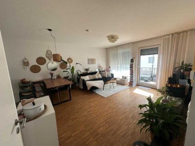 Exklusive 2,5-Zimmer Wohnung mit Balkon und EBK in Rödermark