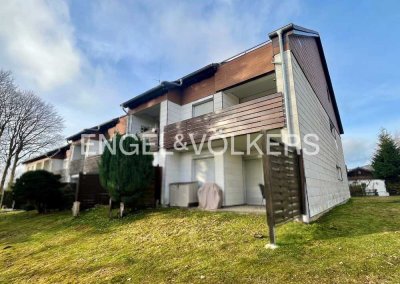 2-ZIMMER-WOHNUNG MIT BALKON, STELLPLATZ UND ENTWICKLUNGSPOTENTIAL