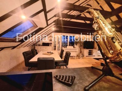 Exklusives rustikales TRAUM-LOFT mit 2,5 Zimmern in erstklassiger Lage – für Exklusivitätsliebhaber!